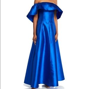 Wynne satin Gown
